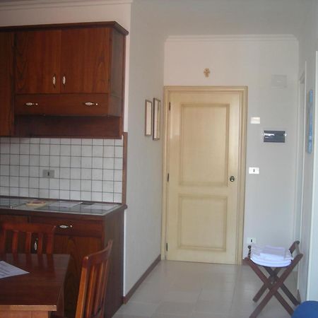 C.A.V. Residenza Prisco Aparthotel Marina di Grosseto Kültér fotó